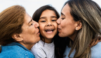 Latinx/e family suffering from transnational grief and getting through it together